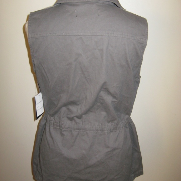 CoffeeShop New York Snap Zip Front Vest - Picture 6 of 7